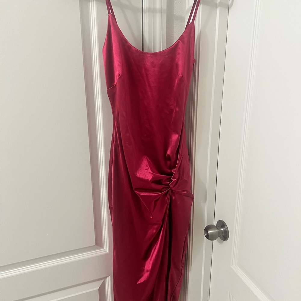 Fuchsia satin like midi dress